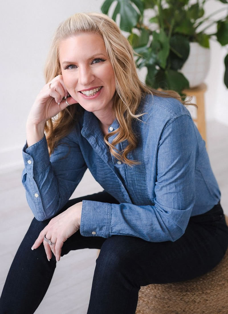 Carrie Jones